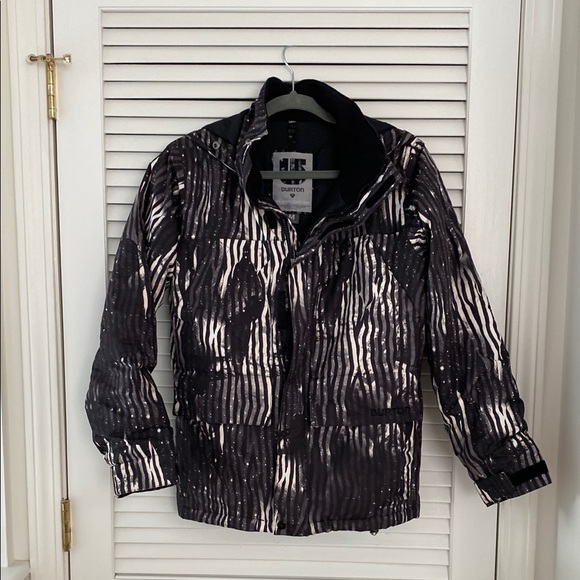 Burton Monochrome Striped Jacket - Picture 1 of 13